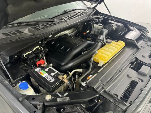 Used 2016 Ford F150 XLT w/ Equipment Group 302A Luxury image 10