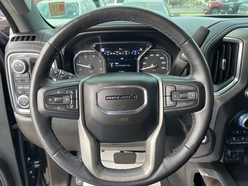 Used 2022 GMC Sierra 2500 Denali w/ Denali Ultimate Package image 13