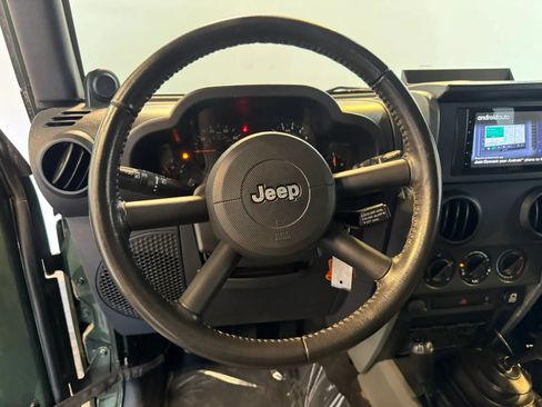 Used 2009 Jeep Wrangler X AWD/4WD image 10