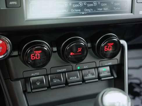 Used 2025 Subaru BRZ tS image 29