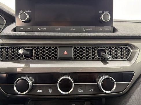 Certified 2023 Acura Integra image 36