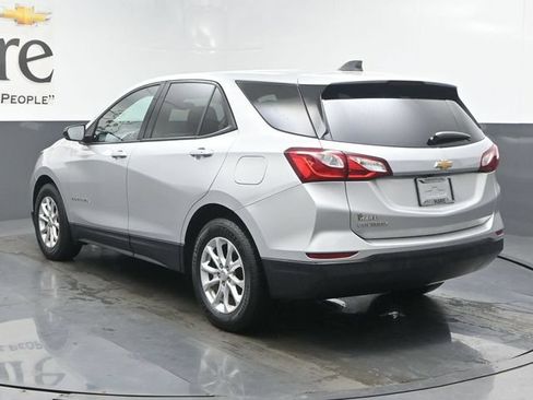Used 2019 Chevrolet Equinox LS w/ LS Convenience Package FWD image 30