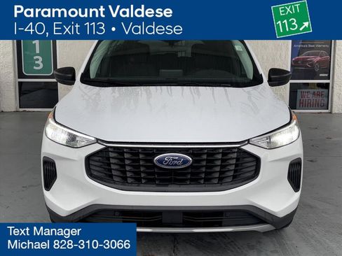 Used 2025 Ford Escape Active image 22
