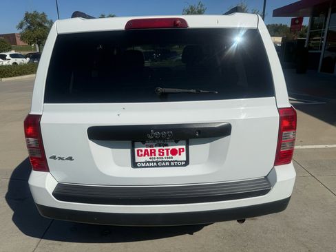 Used 2014 Jeep Patriot Sport image 7