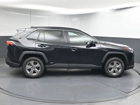 Certified 2024 Toyota RAV4 LE image 9