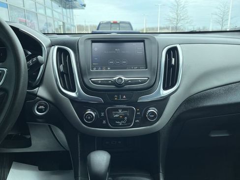 Certified 2023 Chevrolet Equinox LS w/ LS Convenience Package image 13