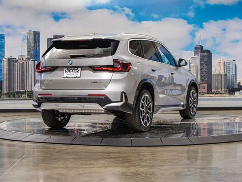 Certified 2025 BMW X1 xDrive28i AWD/4WD image 8