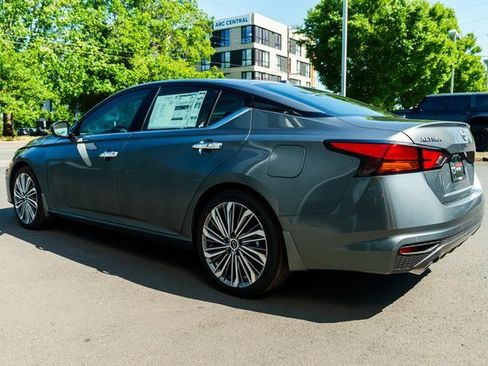 New 2025 Nissan Altima 2.5 SL image 4