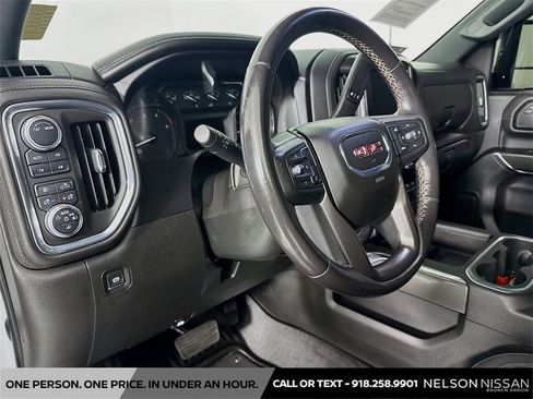 Used 2022 GMC Sierra 2500 AT4 image 8