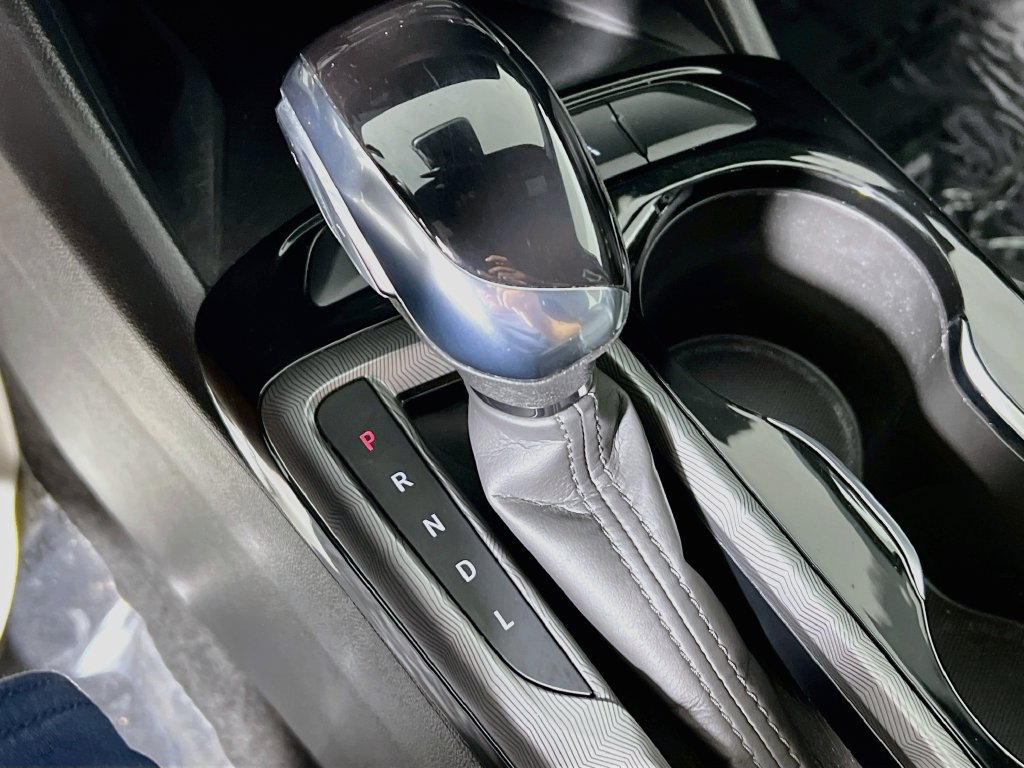 Used 2024 Buick Envista Sport Touring w/ Convenience I Package FWD image 15