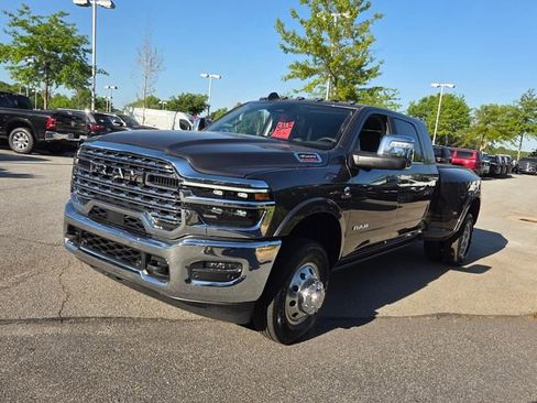 New 2026 RAM 3500 Longhorn AWD/4WD image 3