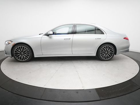 Used 2022 Mercedes-Benz S 580 4MATIC Sedan image 24
