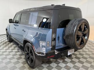 New 2026 Land Rover Defender 110 X-Dynamic SE AWD/4WD video 4