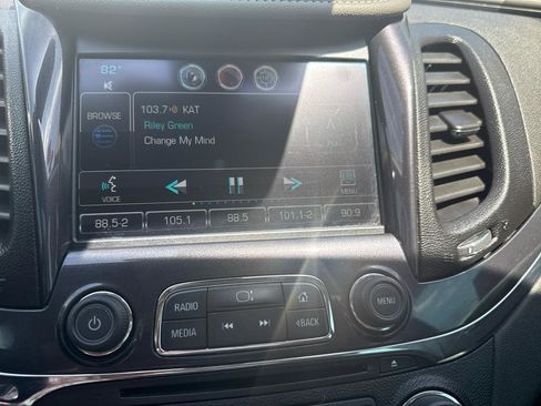 Used 2014 Chevrolet Impala LTZ FWD image 12