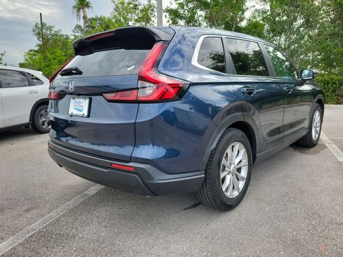 Used 2024 Honda CR-V EX-L image 6