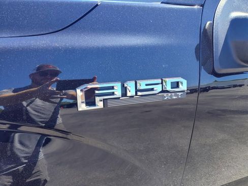 Used 2019 Ford F150 XLT w/ Equipment Group 302A Luxury AWD/4WD image 11