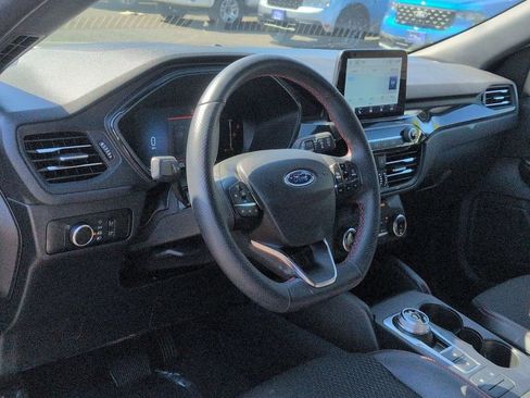 Used 2025 Ford Escape ST-Line AWD/4WD image 11