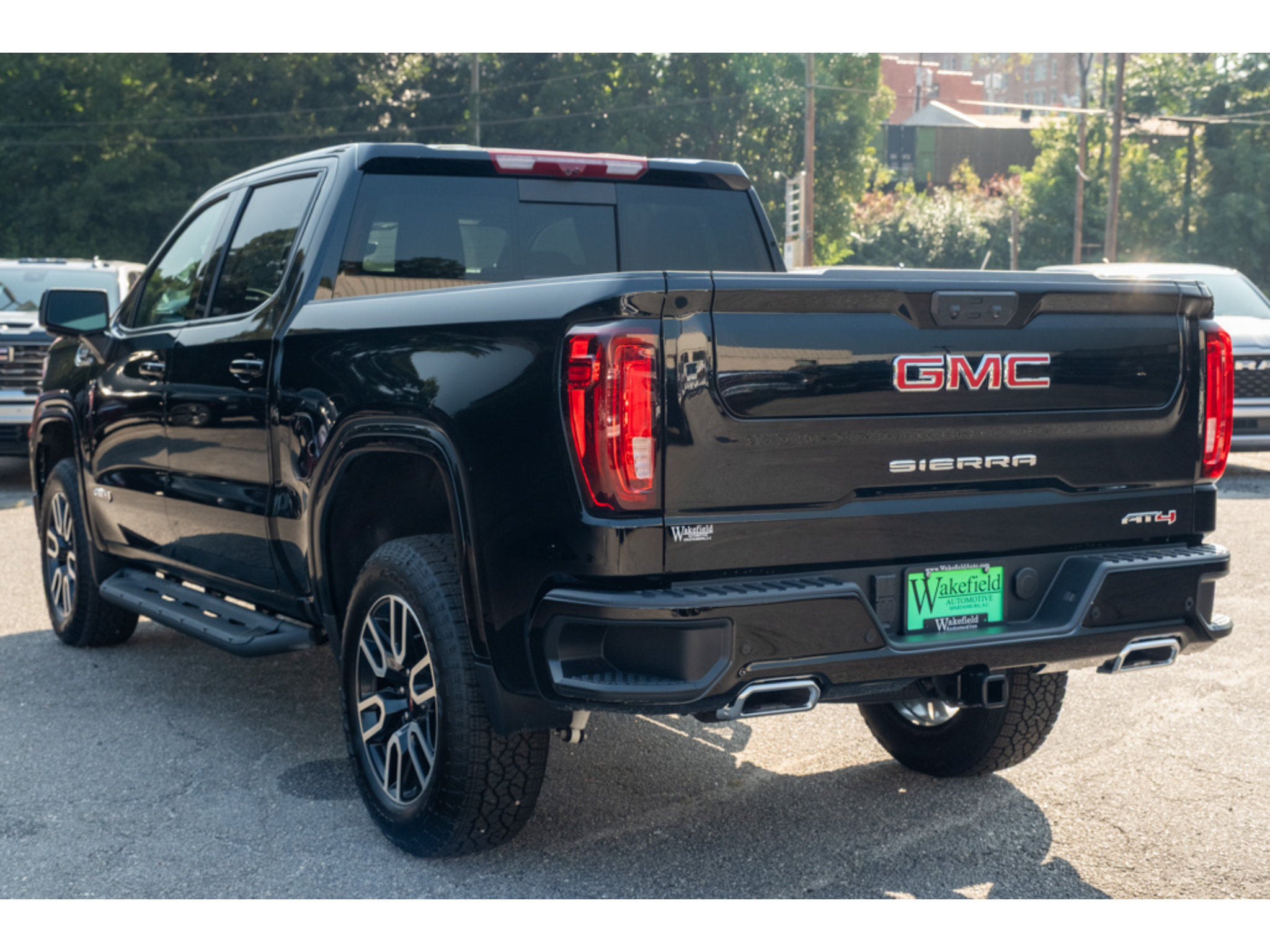 New 2026 GMC Sierra 1500 AT4 w/ AT4 Premium Package AWD/4WD image 6