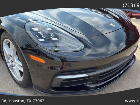 Used 2017 Porsche Panamera image 12