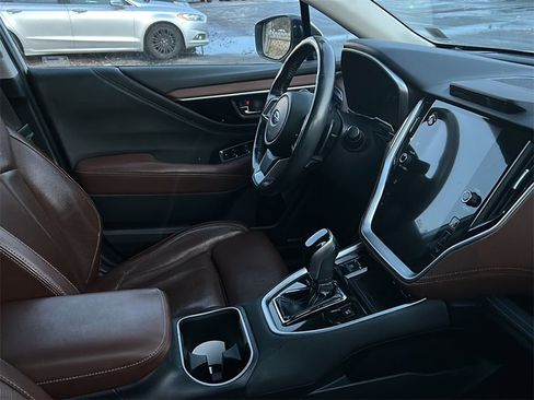 Used 2020 Subaru Outback Touring XT image 11