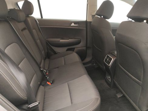 Used 2021 Kia Sportage LX FWD image 19