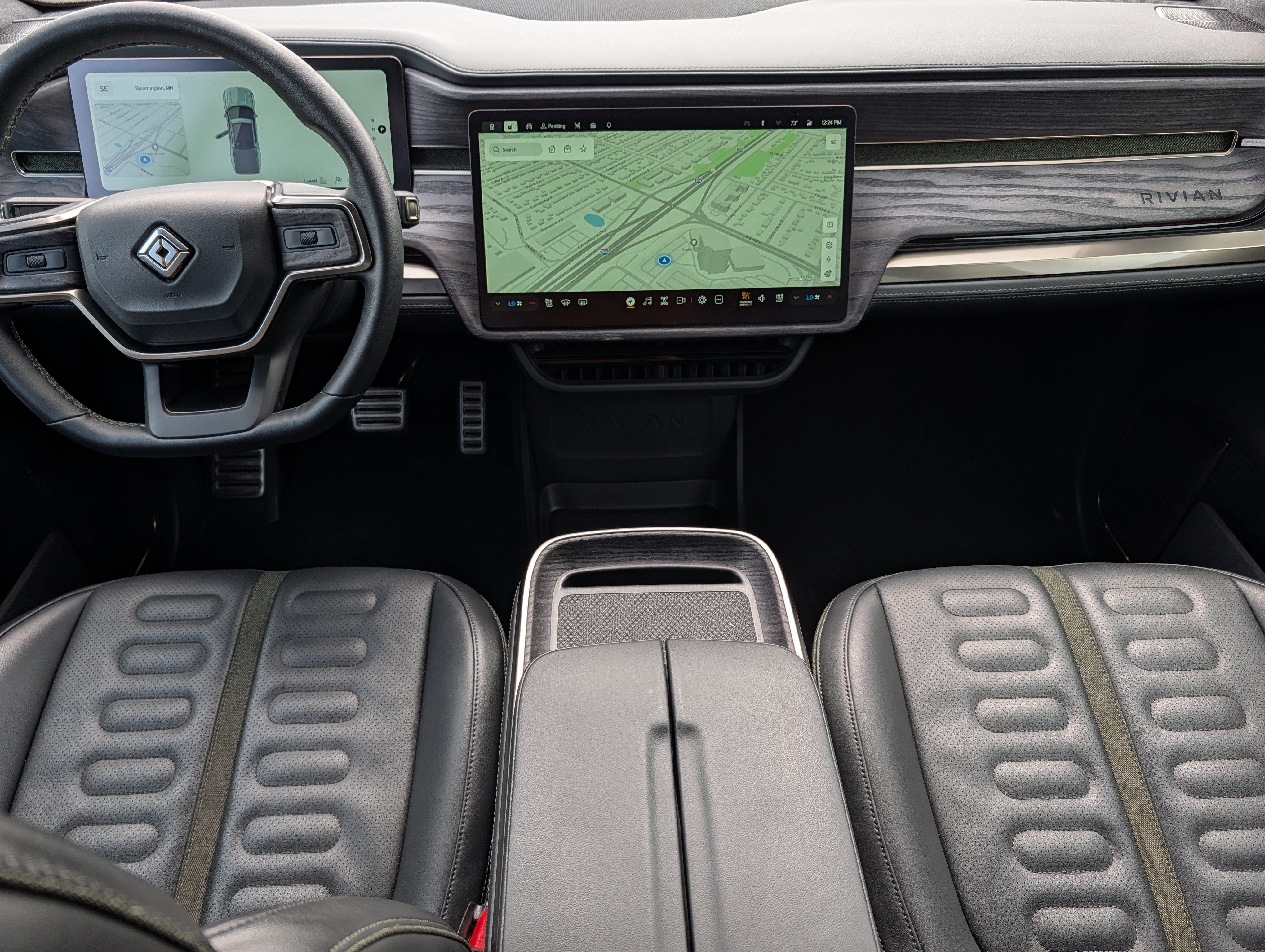 Used 2022 Rivian R1T Adventure AWD/4WD image 10
