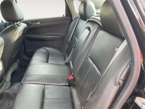 Used 2016 Chevrolet Impala LTZ image 13