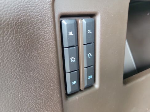 Used 2024 Ford Expedition King Ranch AWD/4WD image 12