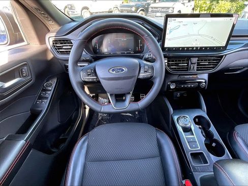 Used 2023 Ford Escape ST-Line w/ Tech Pack #1 AWD/4WD image 16