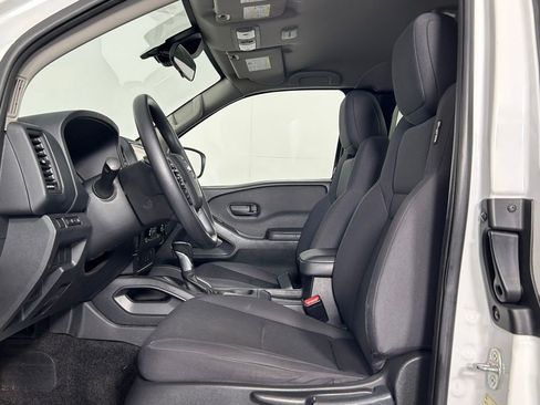 Used 2022 Nissan Frontier S RWD image 24