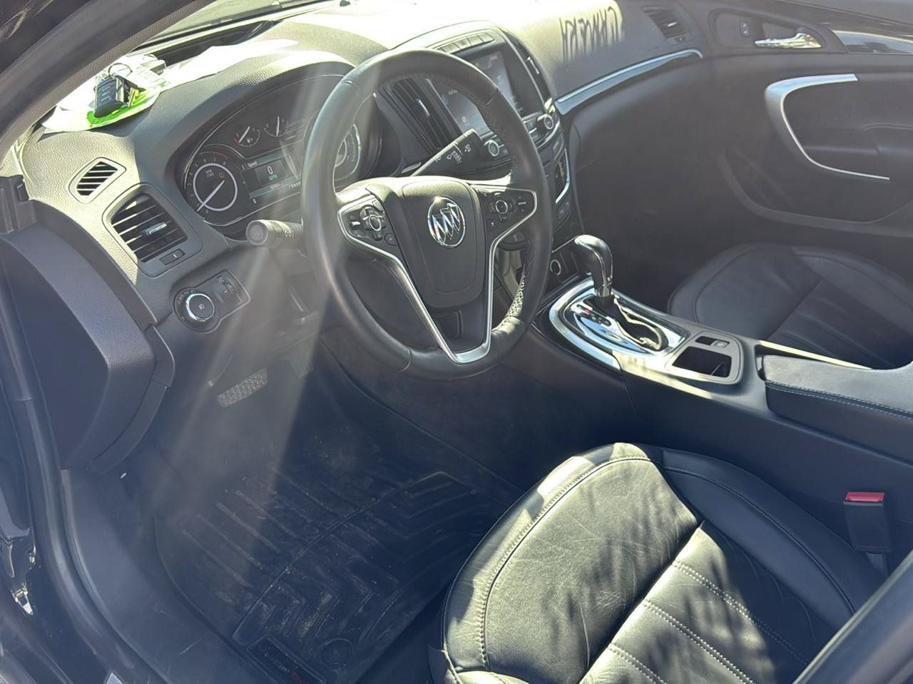 Used 2016 Buick Regal Premium w/ Driver Confidence Package #2 AWD/4WD image 9