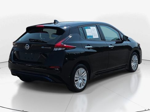 Used 2022 Nissan Leaf S FWD image 6