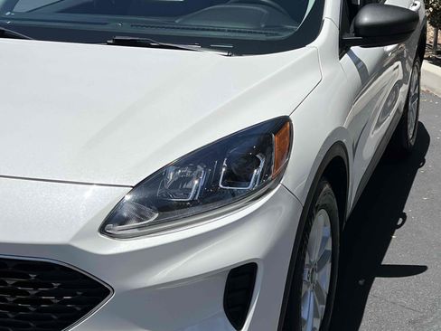 Used 2022 Ford Escape SE FWD image 53