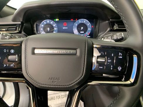 Certified 2025 Land Rover Range Rover Velar Dynamic SE image 16