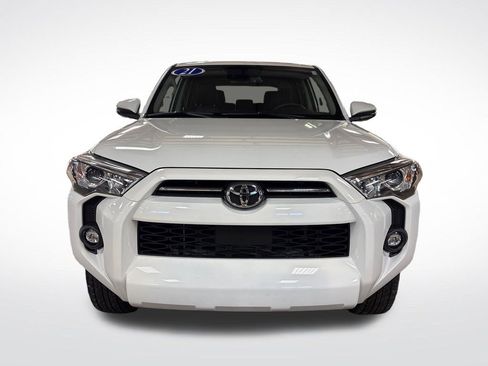 Certified 2021 Toyota 4Runner SR5 Premium w/ Moonroof Package AWD/4WD image 8