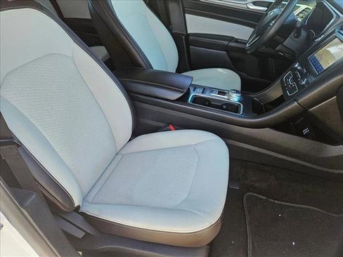 Used 2020 Ford Fusion SE w/ Equipment Group 151A image 20