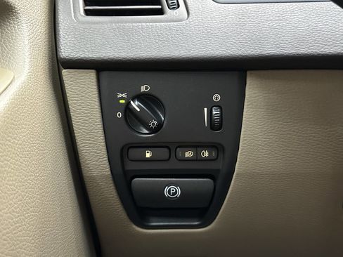 Used 2014 Volvo XC90 3.2 image 28