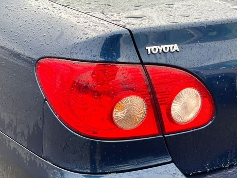 Used 2005 Toyota Corolla LE image 20