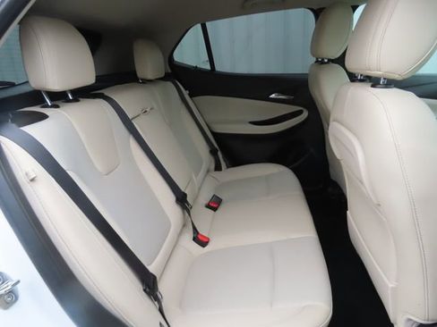 Used 2023 Buick Encore GX Select FWD image 28