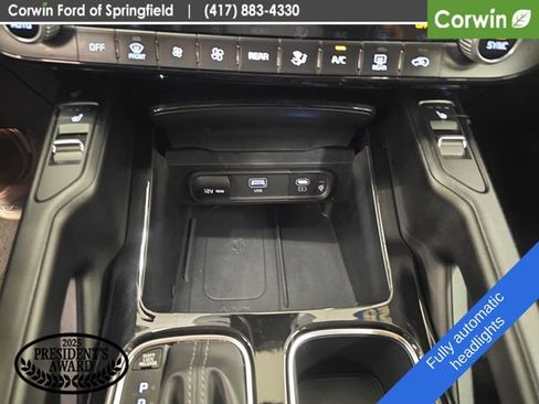 Used 2025 Kia Telluride S FWD image 28