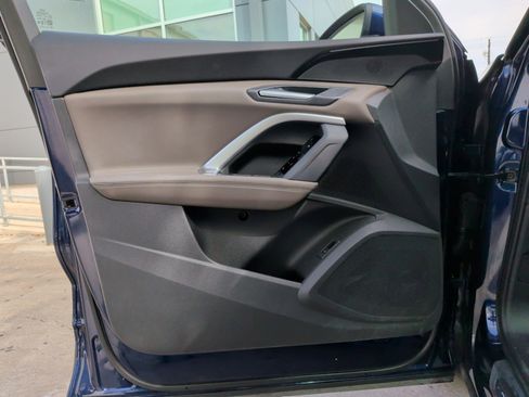 Certified 2025 Audi Q5 Premium w/ Convenience Package AWD/4WD image 26