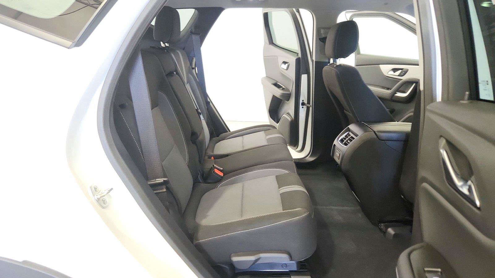 Used 2024 Chevrolet Blazer LT w/ Convenience Package FWD image 26