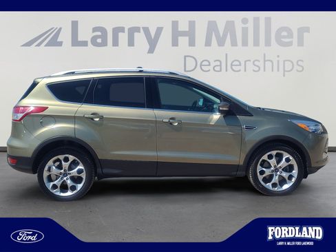 Used 2013 Ford Escape Titanium AWD/4WD image 6