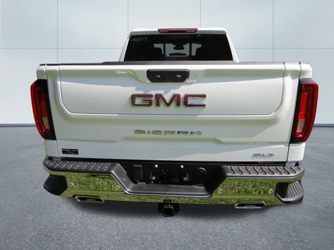 New 2026 GMC Sierra 1500 SLT w/ SLT Premium Plus Package AWD/4WD image 9