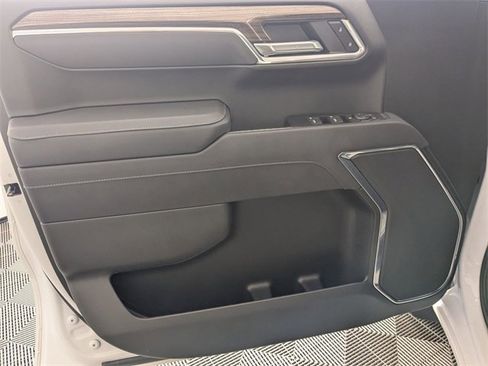 Certified 2025 Chevrolet Silverado 1500 LT w/ Leather Package image 10