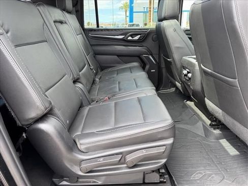 Certified 2023 GMC Yukon XL Denali RWD image 12