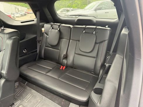 Used 2023 Ford Explorer ST w/ Equipment Group 401A AWD/4WD image 35