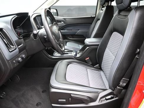 Used 2020 Chevrolet Colorado Z71 AWD/4WD image 21