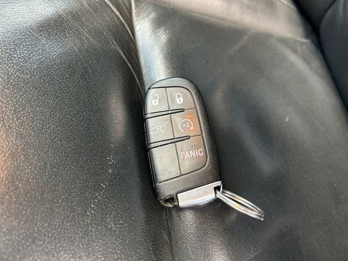 Used 2016 Dodge Durango Limited w/ Nav & Power Liftgate Group image 33