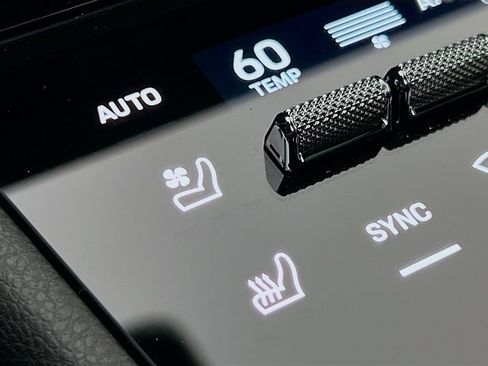 New 2026 Porsche Cayenne AWD/4WD image 23